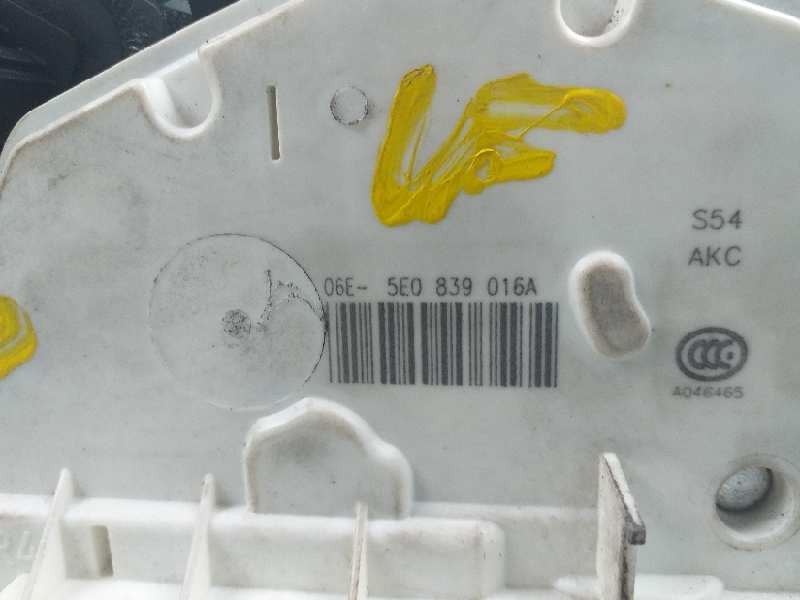 Recambio de cerradura puerta trasera derecha para seat toledo (kg3) style referencia OEM IAM 5E0839016A  