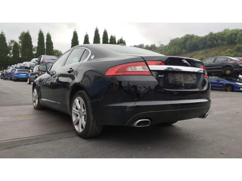 jaguar xf del año 2011
