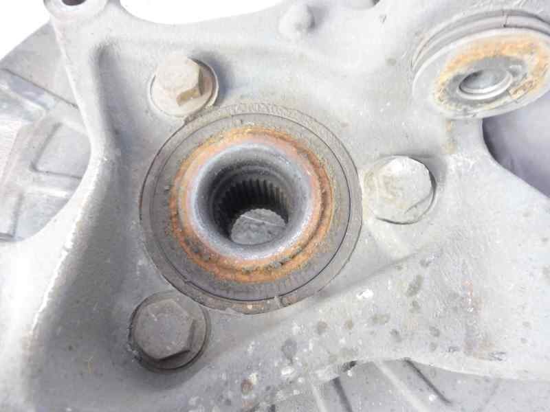 Recambio de mangueta trasera derecha para opel insignia berlina sportive 4x4 referencia OEM IAM   