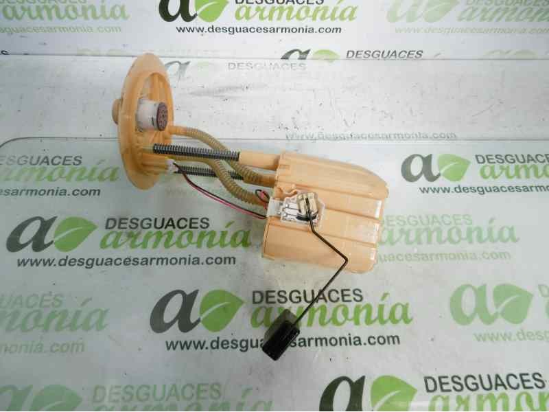 Recambio de bomba combustible para toyota yaris city referencia OEM IAM 770100D020  