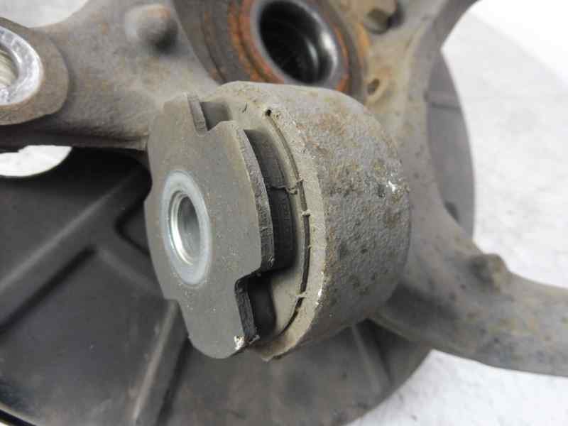 Recambio de mangueta trasera izquierda para opel insignia berlina sportive 4x4 referencia OEM IAM   