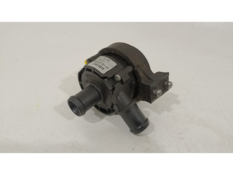 Recambio de bomba agua para seat leon (1p1) comfort limited referencia OEM IAM 5Q0121591AN  