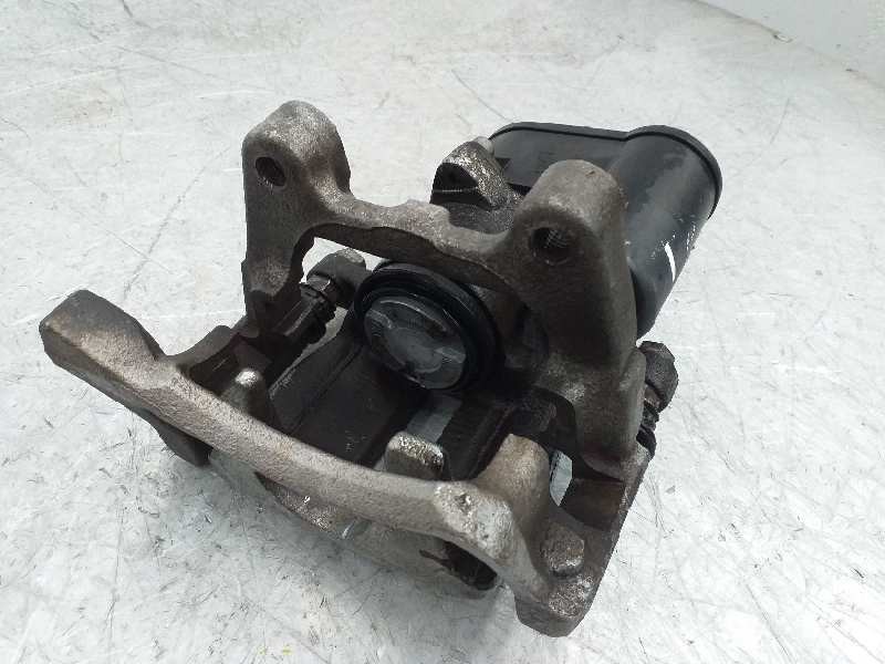 Recambio de pinza freno trasera derecha para volkswagen passat variant (365) advance bluemotion referencia OEM IAM 5N0615404  