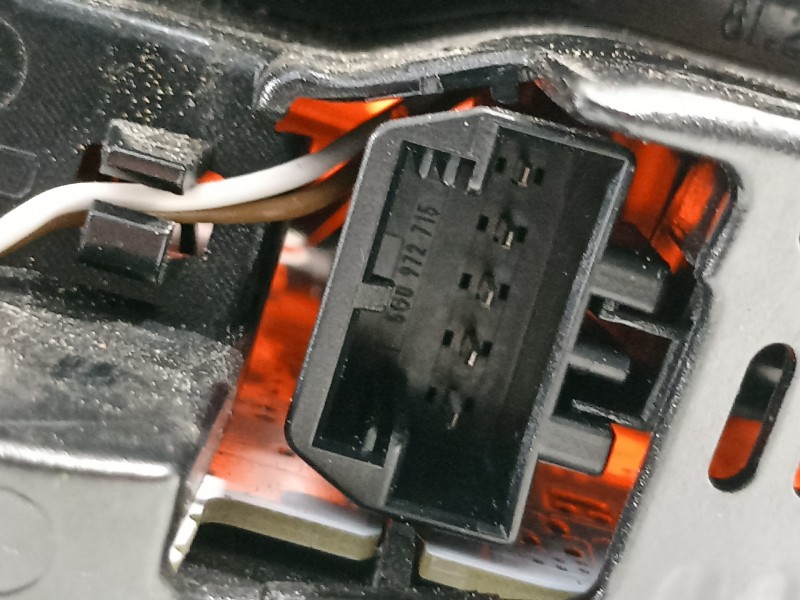 Recambio de piloto trasero derecho en porton para volkswagen golf vii lim. gte referencia OEM IAM 5G0945308F  