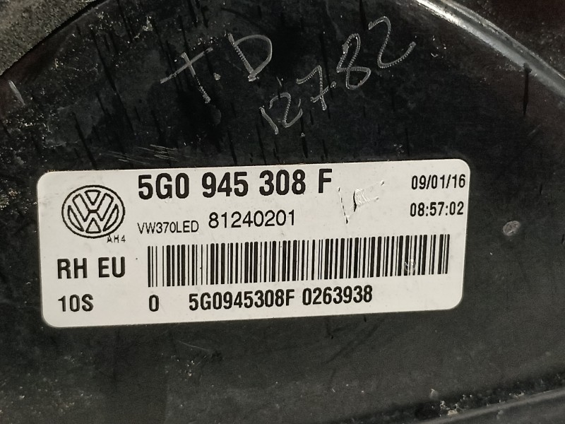 Recambio de piloto trasero derecho en porton para volkswagen golf vii lim. gte referencia OEM IAM 5G0945308F  