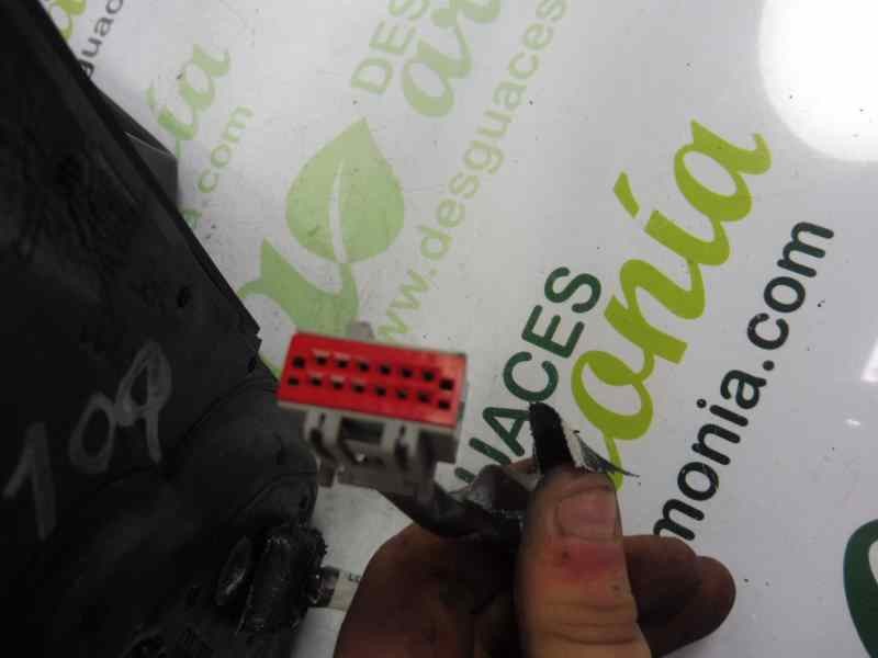 Recambio de retrovisor derecho para ford mondeo ber. (ca2) ambiente referencia OEM IAM   