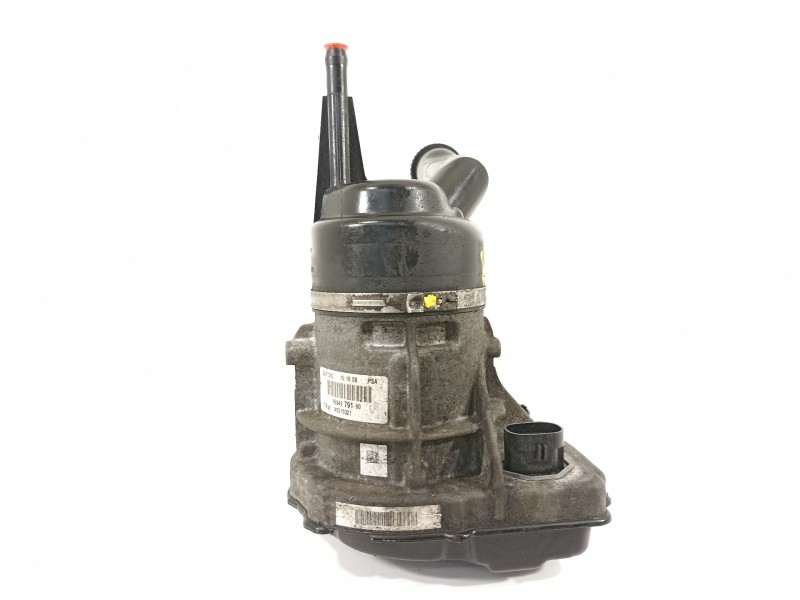Recambio de bomba direccion para peugeot 308 confort referencia OEM IAM 9684979180  