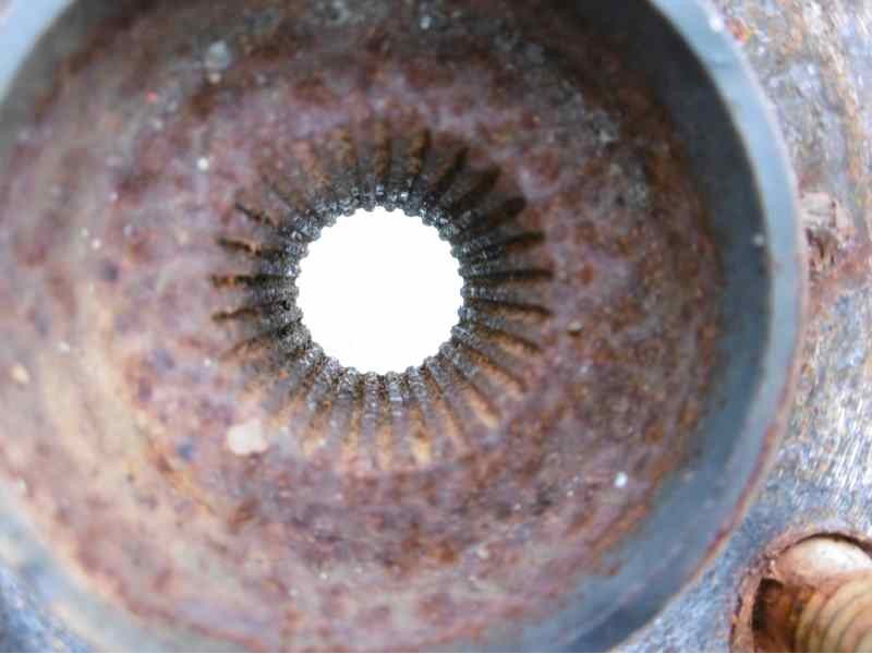 Recambio de mangueta delantera derecha para toyota yaris city referencia OEM IAM   