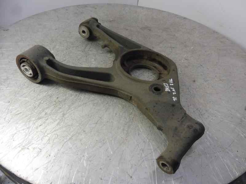 Recambio de brazo suspension inferior trasero izquierdo para opel insignia berlina sportive 4x4 referencia OEM IAM   