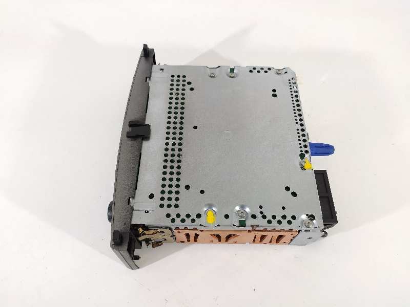 Recambio de sistema audio / radio cd para peugeot 308 confort referencia OEM IAM 96650205XH  