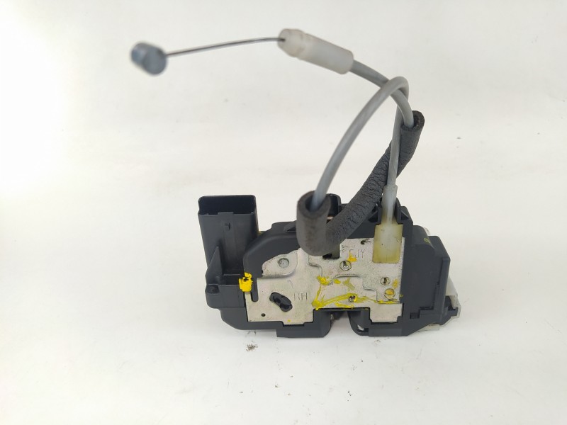 Recambio de cerradura puerta delantera derecha para hyundai i20 classic referencia OEM IAM   