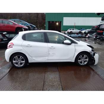PEUGEOT 208 I (CA_, CC_)