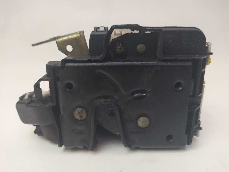 Recambio de cerradura puerta delantera derecha para volkswagen polo berlina (6n2) trendline referencia OEM IAM 6N1837016E  