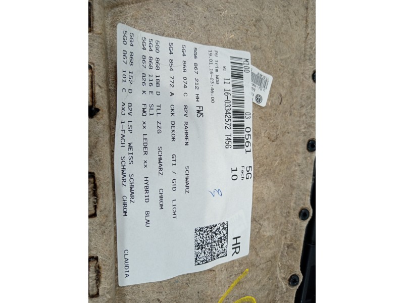 Recambio de guarnecido puerta trasera derecha para volkswagen golf vii lim. gte referencia OEM IAM 5G6867212 5G4867212 