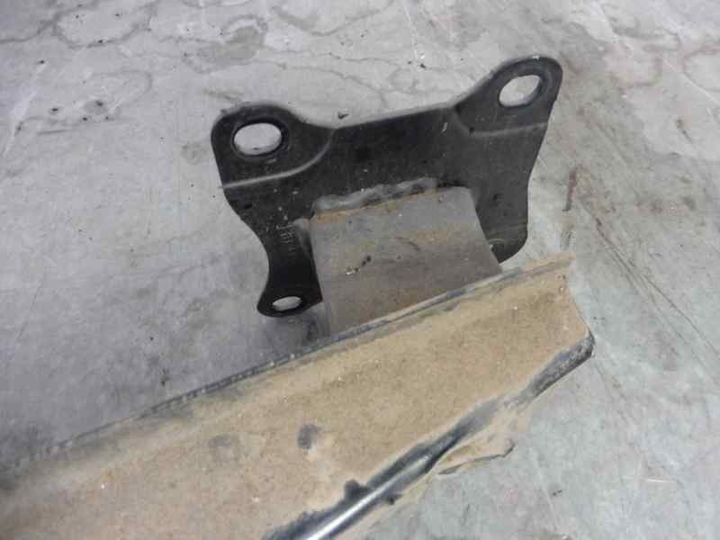 Recambio de refuerzo paragolpes trasero para seat leon (1p1) fr 1 referencia OEM IAM 5P0807305  