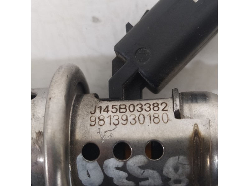 Recambio de inyector para peugeot 3008 allure referencia OEM IAM 9813930180  