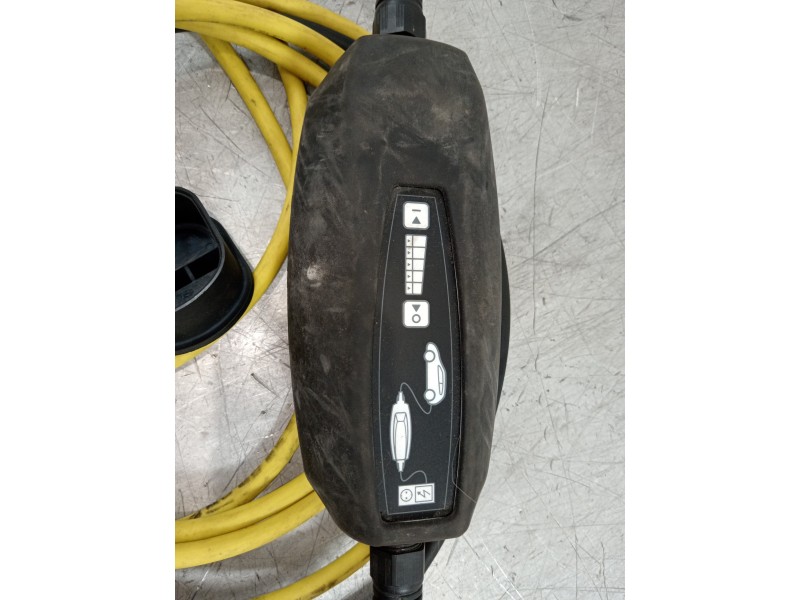 Recambio de no identificado para volkswagen golf vii lim. gte referencia OEM IAM 12E971675BA 6-2208352-1G 