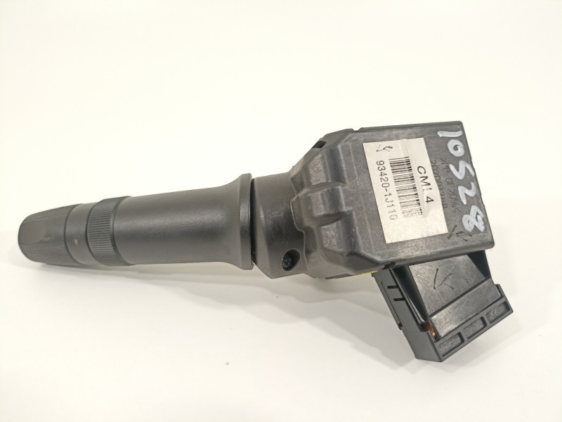 Recambio de mando limpia para hyundai i20 classic referencia OEM IAM 934201J110  