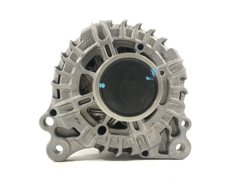 Recambio de alternador para seat arona xperience referencia OEM IAM 05E903026Q  