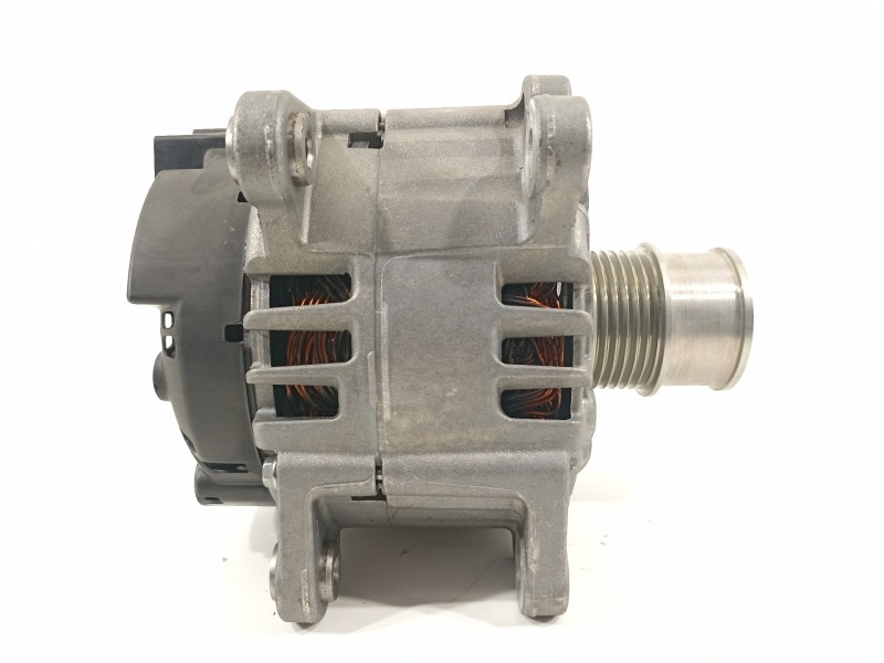 Recambio de alternador para seat arona xperience referencia OEM IAM 05E903026Q  