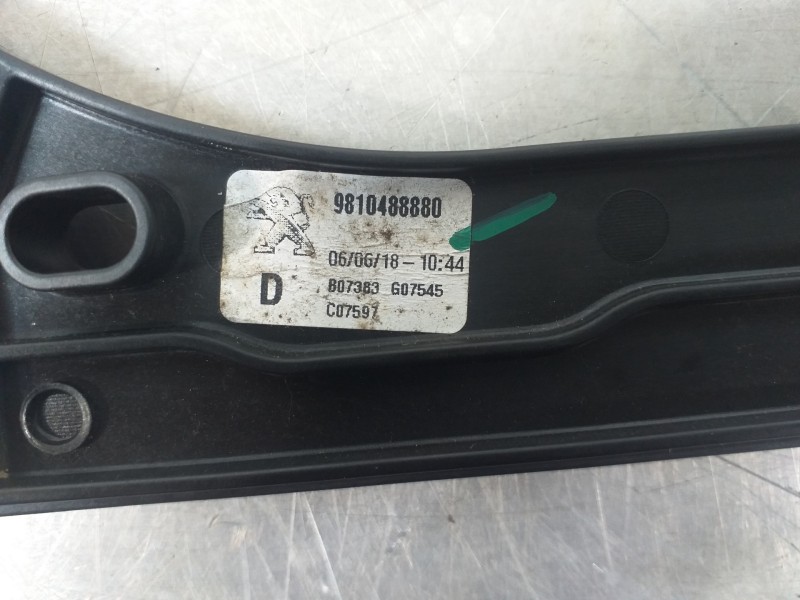 Recambio de elevalunas delantero derecho para peugeot 3008 allure referencia OEM IAM 9810488880 9811791280 