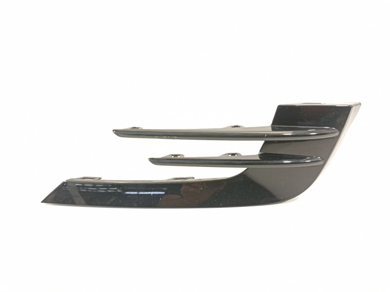 Recambio de rejilla paragolpes izquierda para volkswagen golf vii lim. gte referencia OEM IAM 5GE853665A  