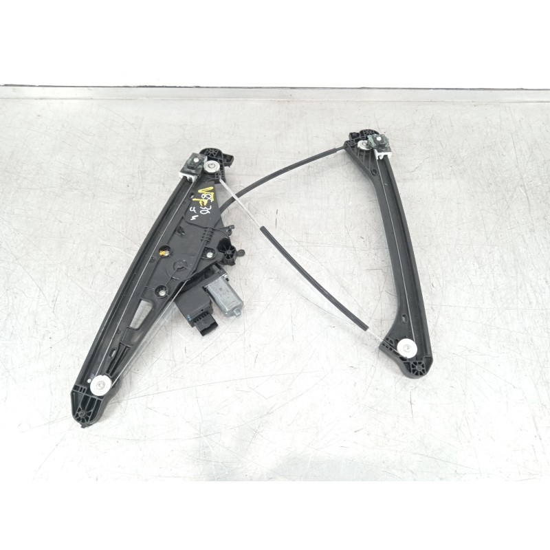 Recambio de elevalunas delantero izquierdo para peugeot 3008 allure referencia OEM IAM 9810488980 9811848780 