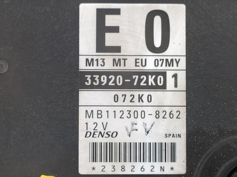 Recambio de centralita motor uce para suzuki swift berlina (mz) gl (5-ptas.) referencia OEM IAM 3392072K01 MB1123008262 