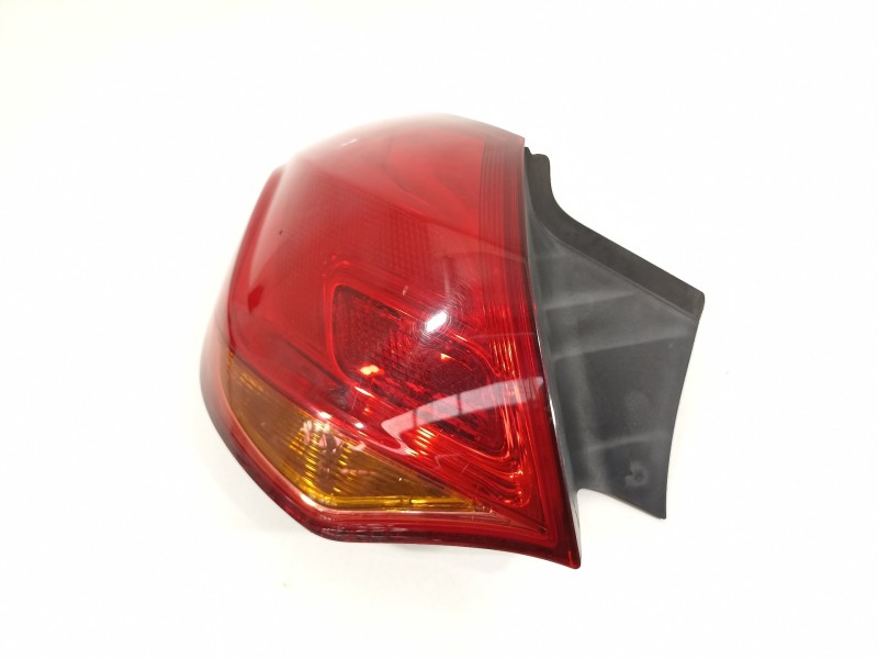 Recambio de piloto trasero izquierdo para opel astra j lim. enjoy referencia OEM IAM 13306455  