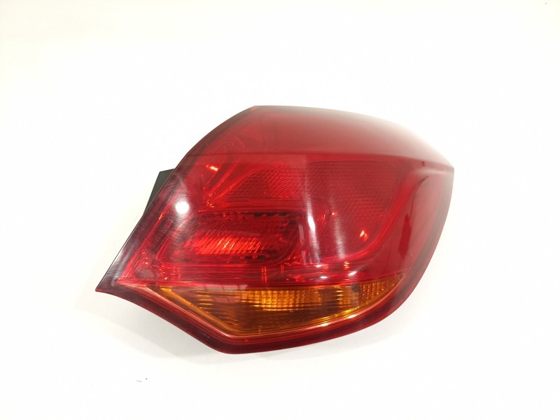 Recambio de piloto trasero derecho para opel astra j lim. enjoy referencia OEM IAM 13306456  