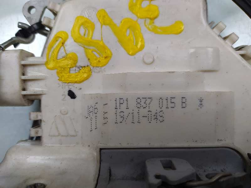 Recambio de cerradura puerta delantera izquierda para seat leon (1p1) style copa referencia OEM IAM 1P1837015B  