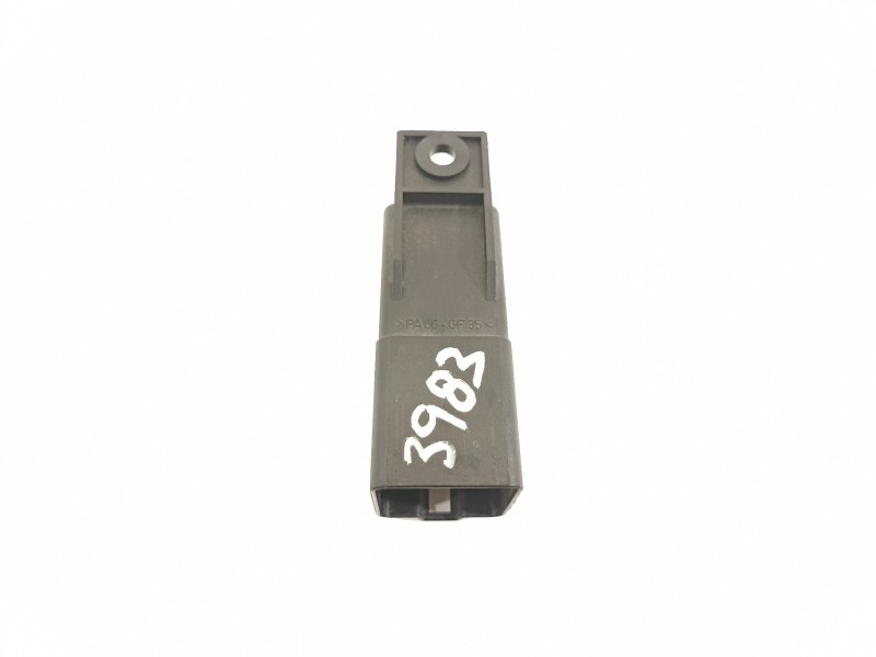 Recambio de caja precalentamiento para seat leon (1p1) style copa referencia OEM IAM 038907281D  