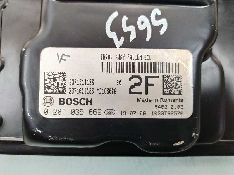 Recambio de centralita motor uce para dacia duster ii prestige referencia OEM IAM 237101118S 0281035669 