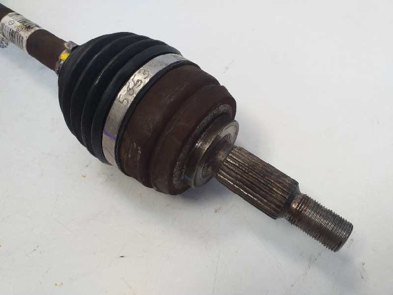 Recambio de transmision delantera derecha para dacia duster ii prestige referencia OEM IAM 391003840R  