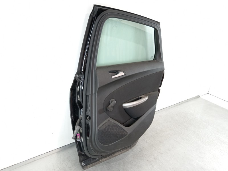 Recambio de puerta trasera derecha para opel astra j lim. enjoy referencia OEM IAM 13285611  