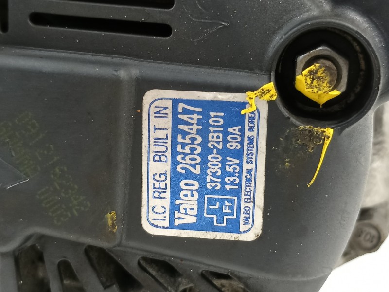 Recambio de alternador para hyundai i20 comfort referencia OEM IAM 373002B101 2655447 