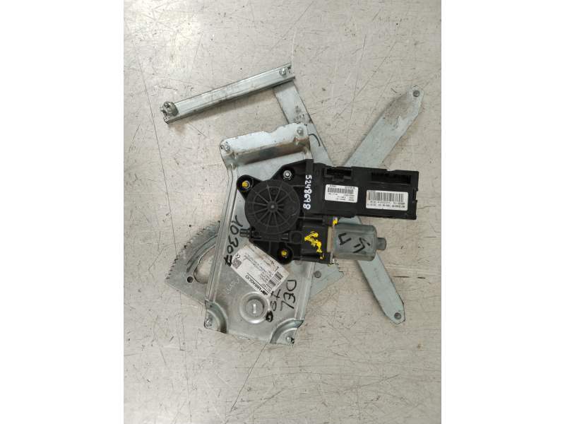 ELEVALUNAS DELANTERO IZQUIERDO 807216718R 807310004R