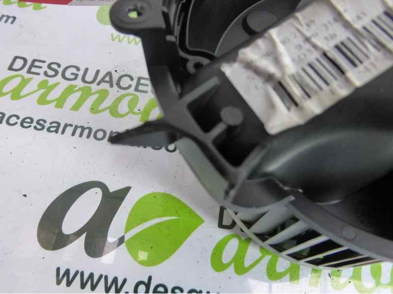 Recambio de ventilador calefaccion para opel corsa d enjoy referencia OEM IAM 44332415D31  