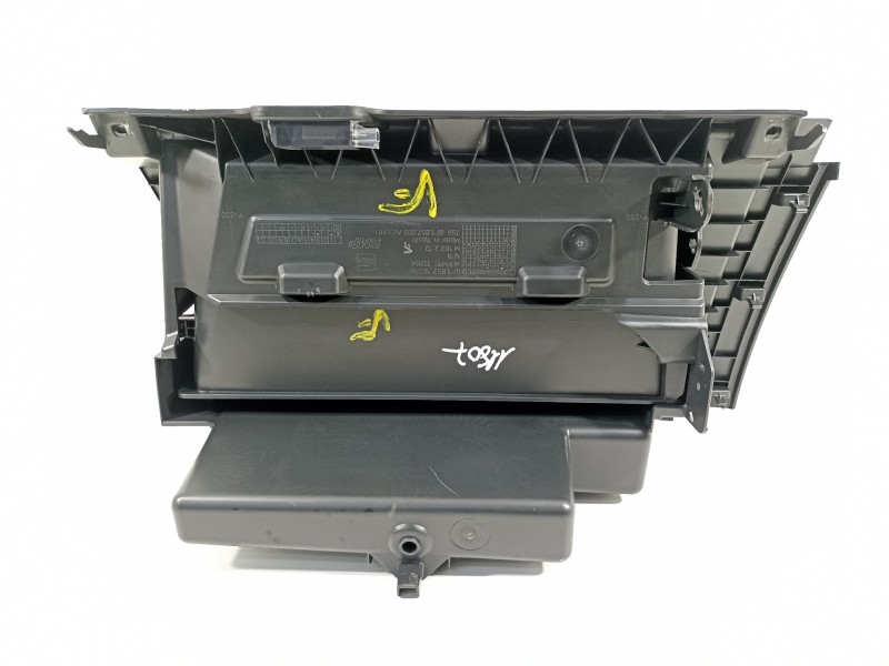 Recambio de guantera para seat arona xperience referencia OEM IAM 6F1857103M 6F1857095AE 
