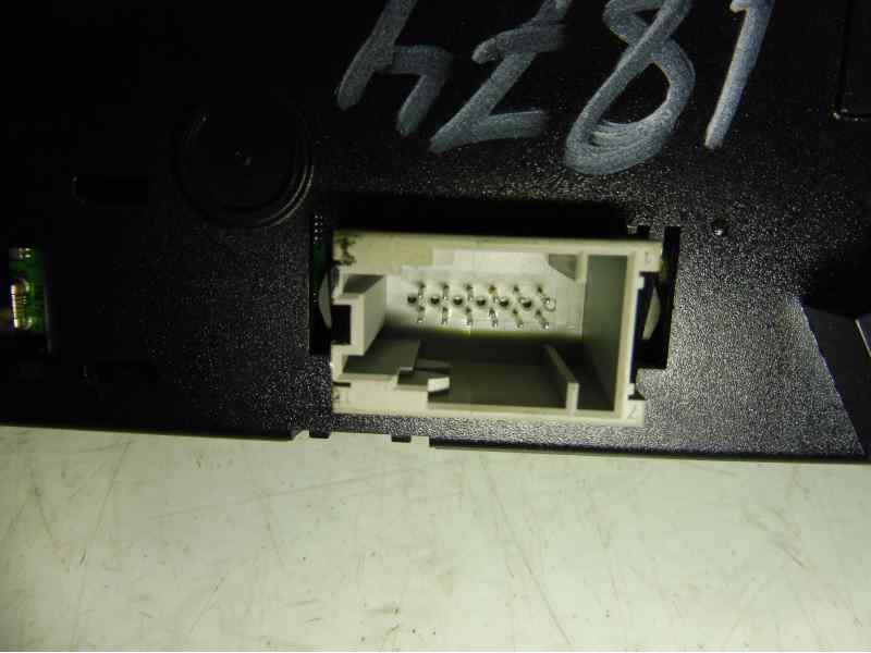 Recambio de mando climatizador para bmw serie 1 coupe (e82) 123d referencia OEM IAM 64119182287  