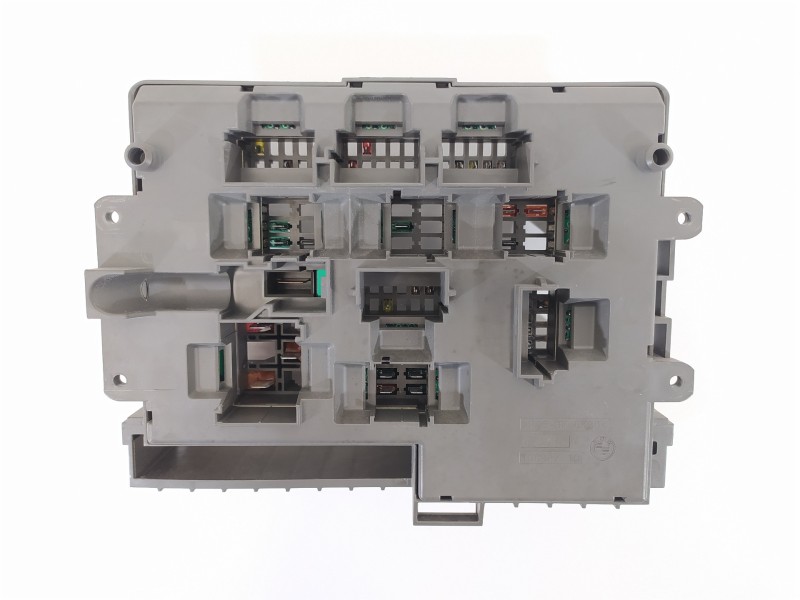 Recambio de caja reles / fusibles para bmw serie 1 coupe (e82) 123d referencia OEM IAM 9119446 17925000000A 61149119446