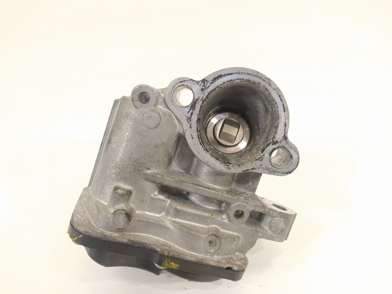 Recambio de valvula egr para renault megane iii sport tourer dynamique referencia OEM IAM 147100789R  