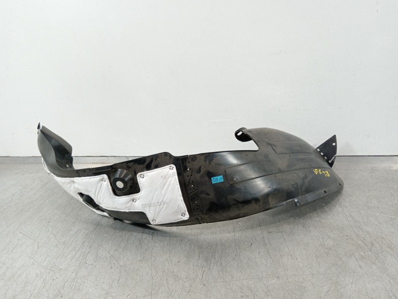 Recambio de paso rueda para kia stonic (ybcuv) platinum edition referencia OEM IAM 86821H8400  