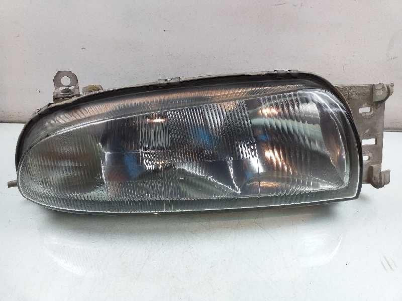 Recambio de faro derecho para ford fiesta berlina ghia referencia OEM IAM 96FG13005AG 0301049202 