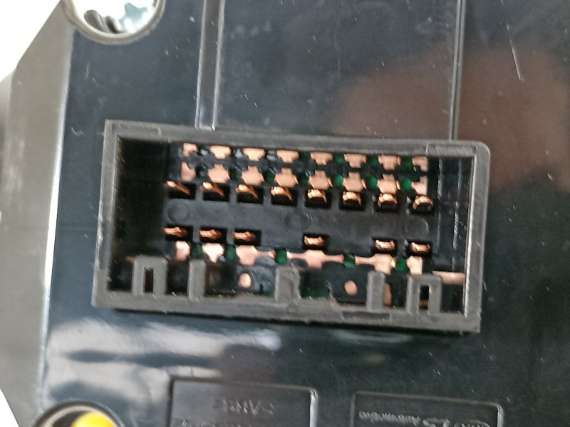 Recambio de mando luces para kia stonic (ybcuv) platinum edition referencia OEM IAM 93404D4962  