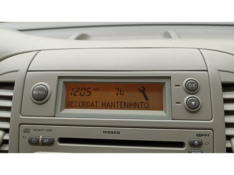 Recambio de pantalla multifuncion para nissan micra (k12e) acenta referencia OEM IAM AX607 4X57880 