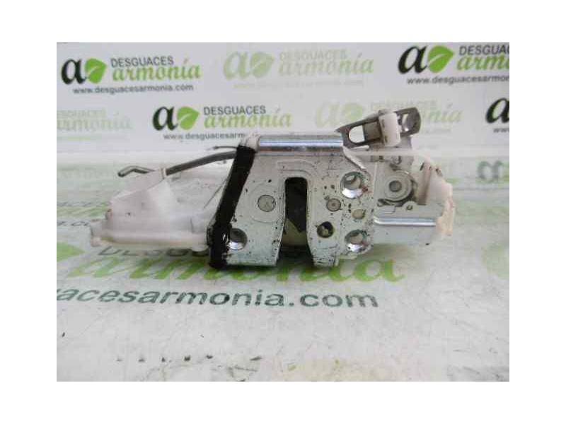 Recambio de cerradura puerta delantera derecha para suzuki swift azg (nz) glx referencia OEM IAM 8220169LA1000  