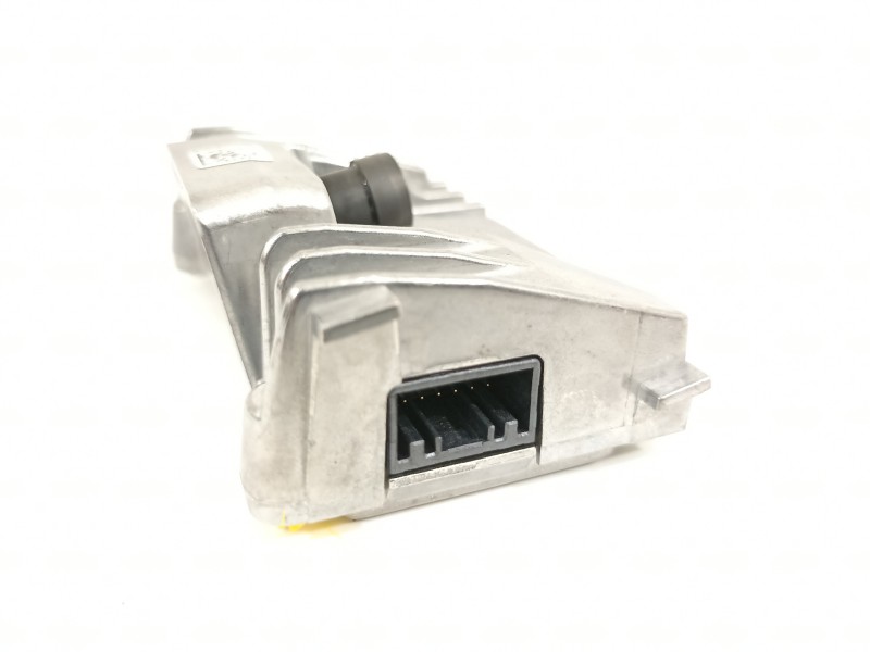 Recambio de camara para kia stonic (ybcuv) platinum edition referencia OEM IAM 99211H8050  