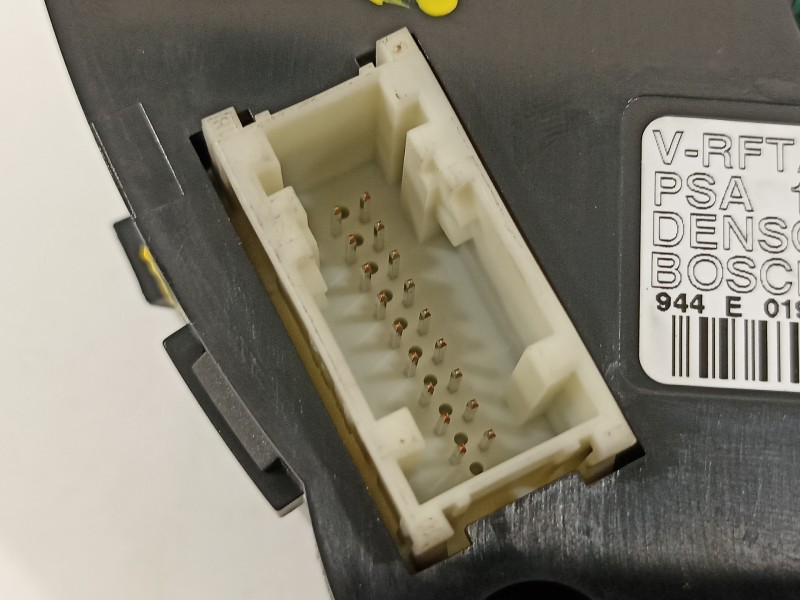 Recambio de mando climatizador para peugeot 807 st referencia OEM IAM 14874990YR A83000200 9140010393