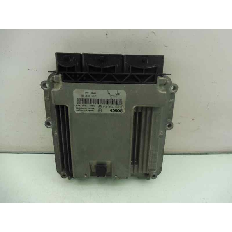 Recambio de centralita motor uce para renault clio iv business referencia OEM IAM 237102213R 0281030439 